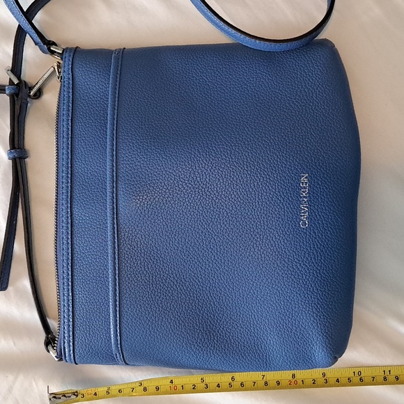 CALVIN KLEIN | Blue Crossbody Bag - Picture 3 of 3
